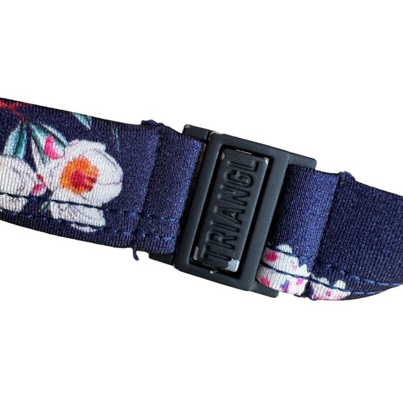 Triangl Delilah Bikini Womens Swimsuit Swim Top Bottom Bag Revolve Small - Picture 9 of 13